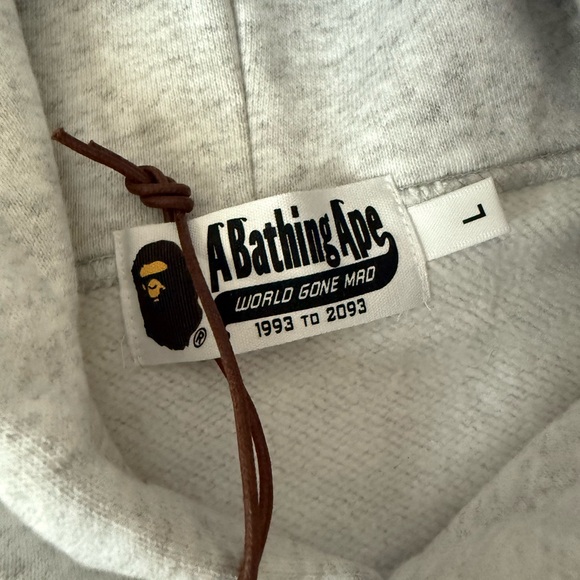 Union x Bape Hoodie - Picture 4 of 9